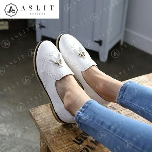 애슬릿 여성 라운드 윙팁 테슬 플랫 로퍼 2cm  6624007