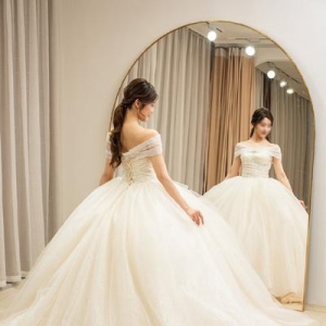 아치형거울 전신거울 아치형 퍼펙션 미러 전신 화이트닝으로 날씬한 가정용 웨딩드레스 샵 착