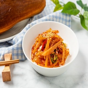 국내산 무먹지채 1kg 가락시장 직배송 반찬 무장아찌