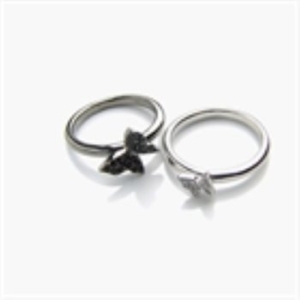 바이데이지 RB0246 제이로렌 나비효과 투톤 큐빅나비 실버 반지