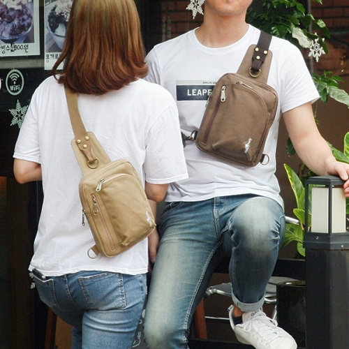 이스트팩 피오지넬리 pio102 캔버스 슬링백 힙색 웨 캔버스백 여행용백 크로스백 여행가방 W0E8EB5