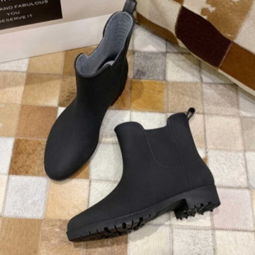 여름 장화 숏레인 발목 당말철 고무 부츠 여성용 검정 대학생 비올때 굽낮은 코디 패션 사이트