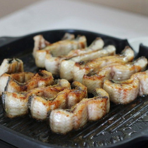 베리세상  국내산 풍천 민물장어 5kg 손질후 3kg