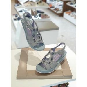 미소페 여성 큐빅& 비즈 웨지 스트랩 샌들 5.5cm  711724051