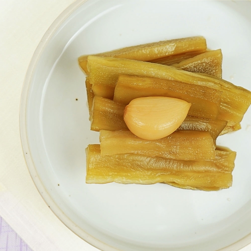 마녀바스켓  오독오독 궁채 마늘 장아찌 1kg