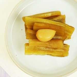 마녀바스켓  오독오독 궁채 마늘 장아찌 1kg